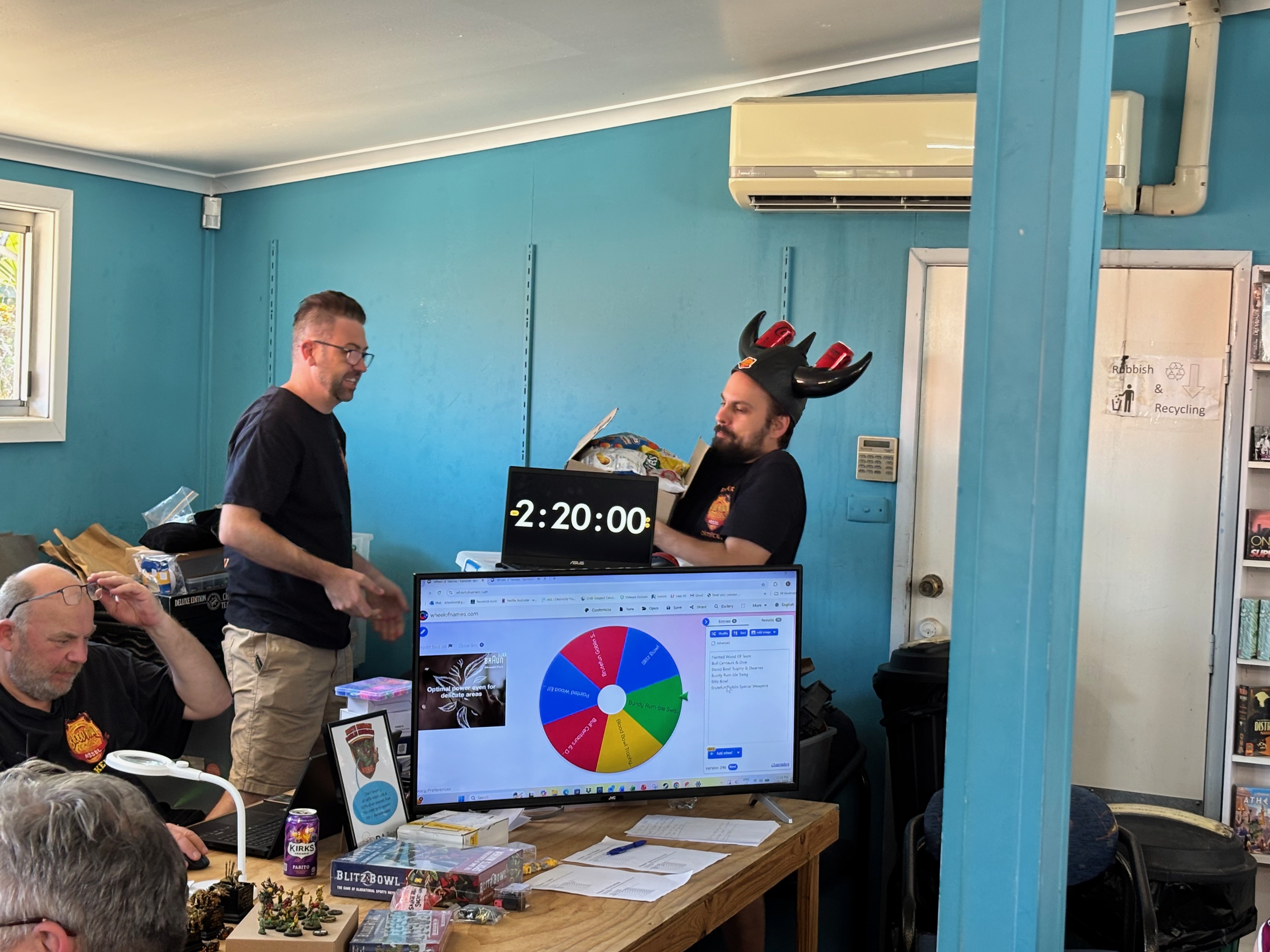 Venom Vending goodies - Dimitri Klimenko